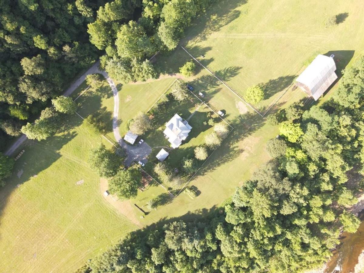Laurel River Club Bed & Breakfast Or Lrcbnb Dryfork Exterior photo