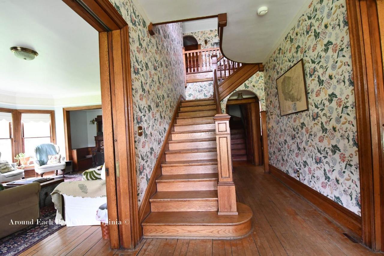 Laurel River Club Bed & Breakfast Or Lrcbnb Dryfork Exterior photo