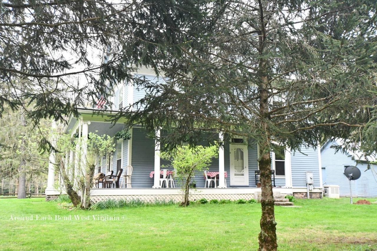Laurel River Club Bed & Breakfast Or Lrcbnb Dryfork Exterior photo